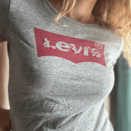 Tee-shirt Levis brodé Logo Fleuri - Alobélise Créations