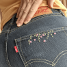 Kit de broderie florale DIY – motifs de fleurs à broder sur jean et vêtements