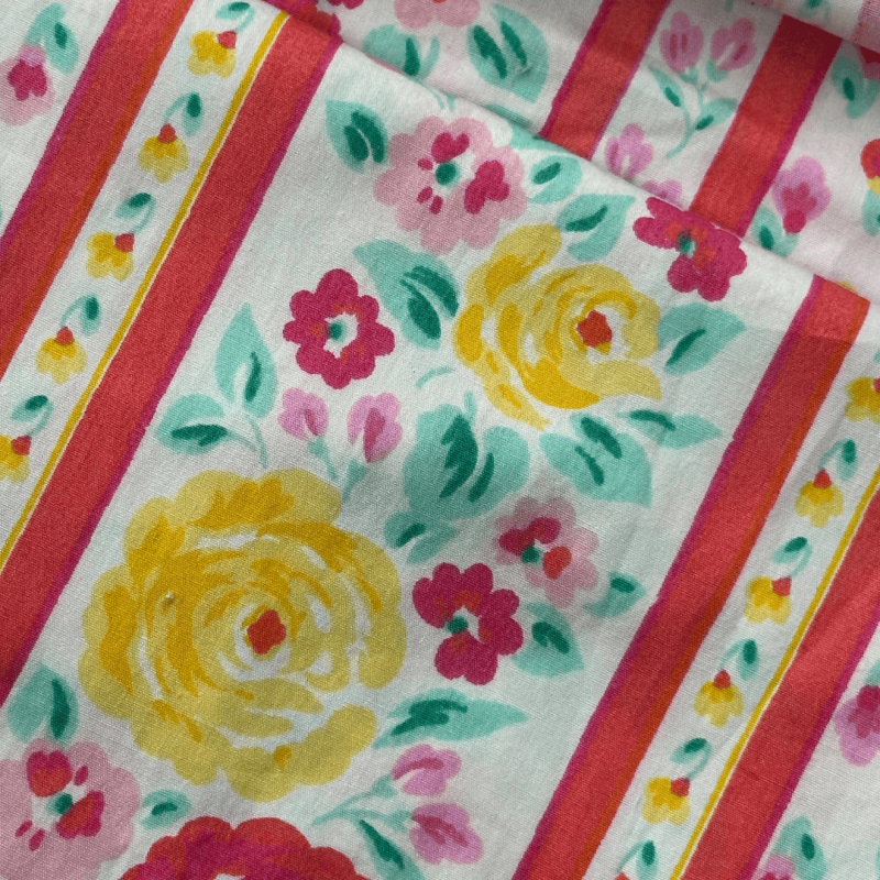 Sac Banane Denim brodé de roses pastel - Alobélise Créations