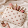 Atelier Broderie Débutant à Asnières - Trousse Fleurie à Broder