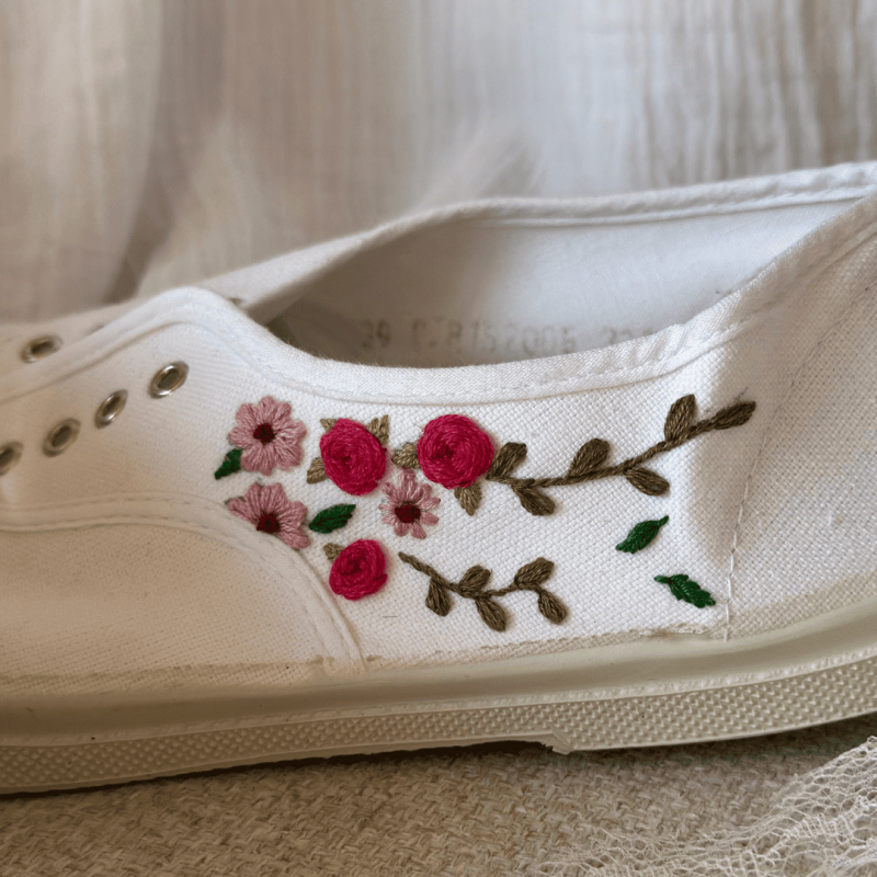 Baskets personnalisées brodées sur mesure - Alobélise Créations