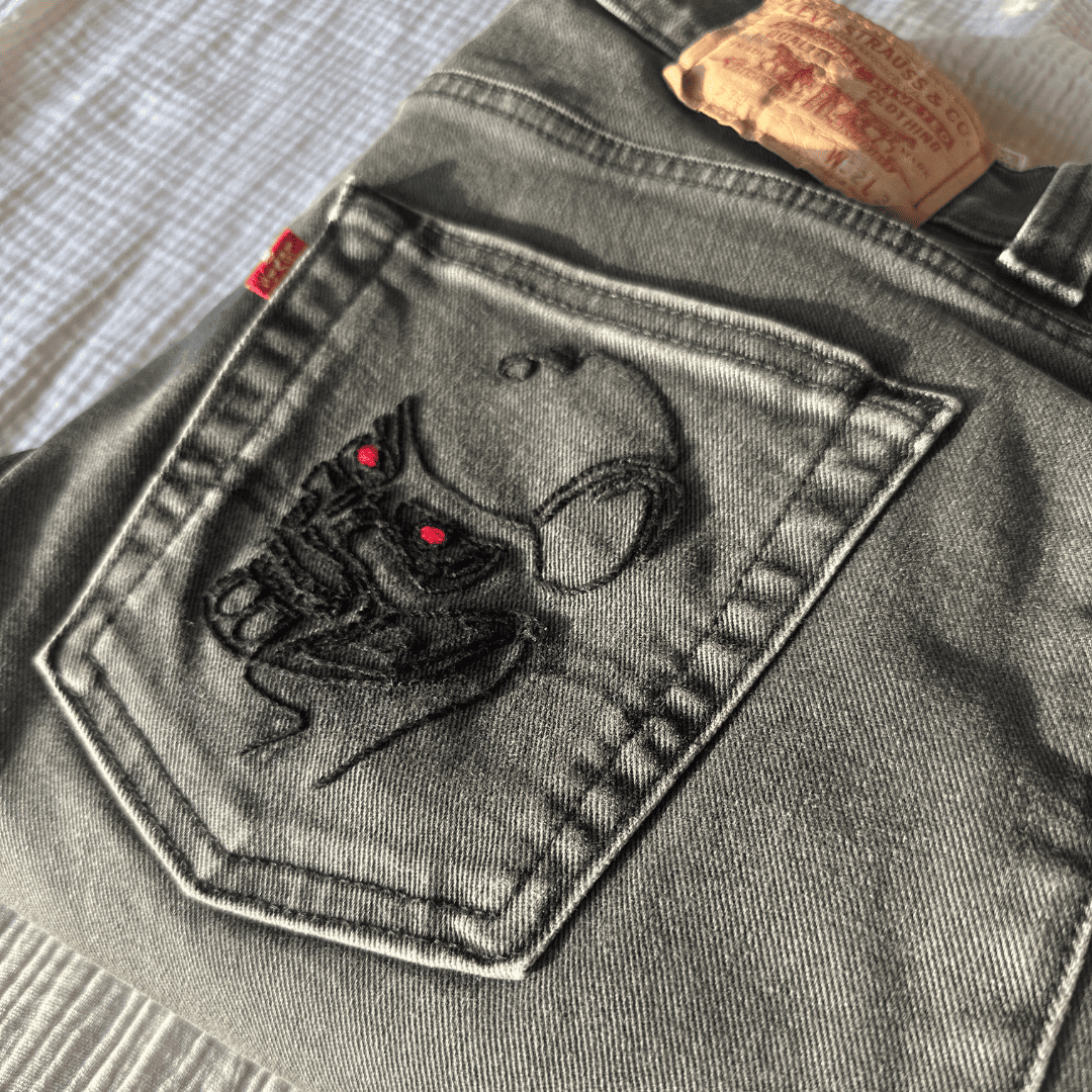 Jean brodé sur mesure Terminator 